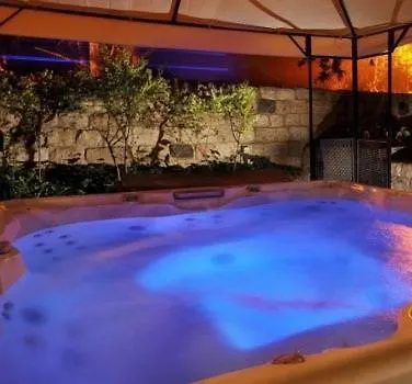Umutlu Alacati Villa *